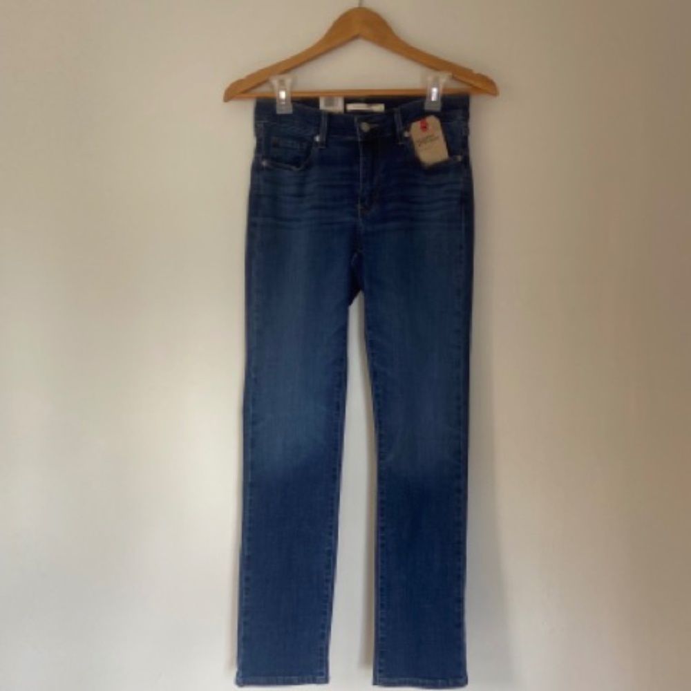 Levi's Classic Straight-Leg Jeans in Classic Blue Demin